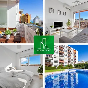 En La Carihuela Con Plaza De Garaje Privada! , Torremolinos España