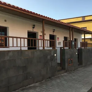 Casas La Torre , Isora España